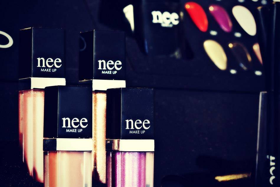 Nee make up