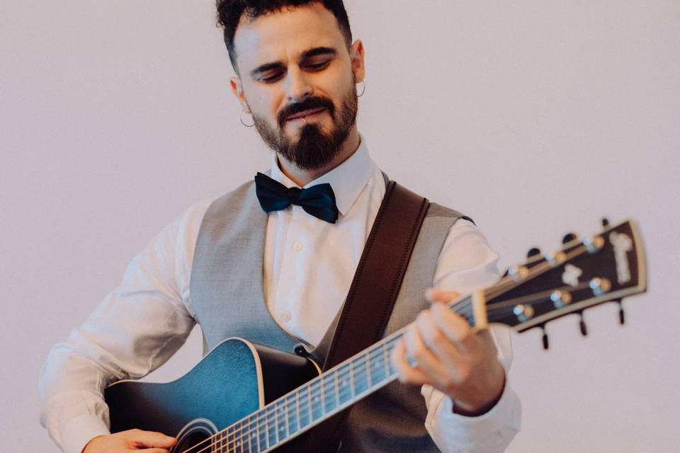 Andrea Oliveri - chitarra
