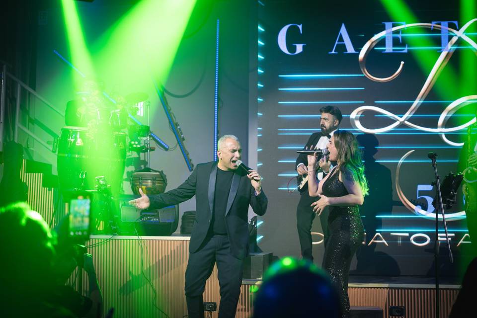 Live Band
