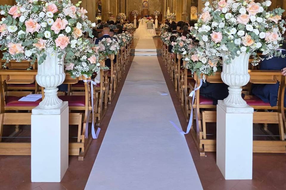 Types of floral arrangements