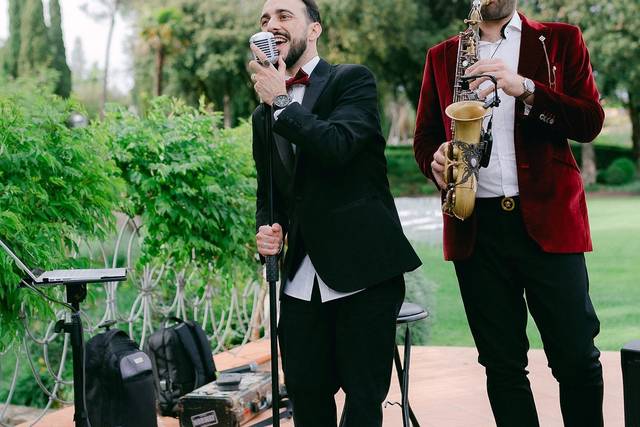 Live Lounge Sax & Voce