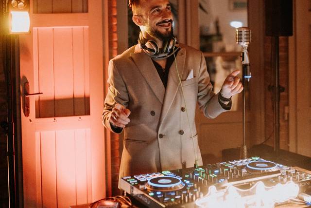 Dj's corner