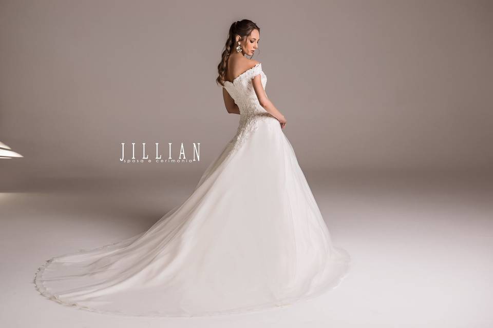 JILLIAN 5