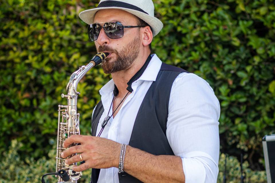 Sax Bar