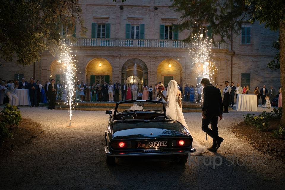 L'arrivo degli sposi