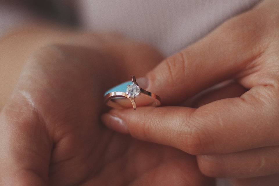 Anello di fidanzamento