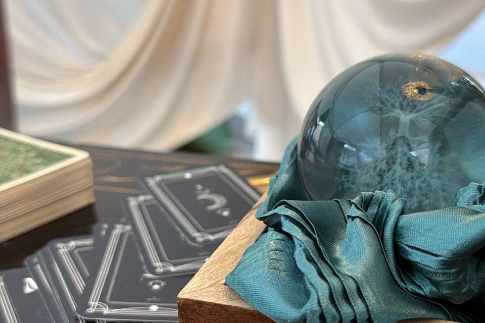 🔮✨