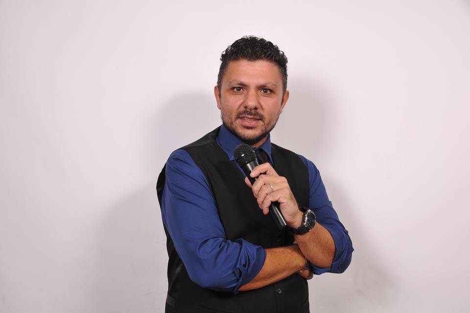 Max Yanez - vocalist