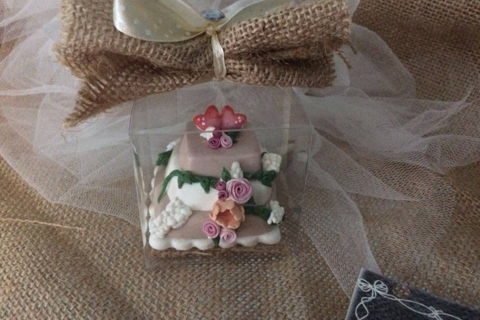 Mini cake shabby