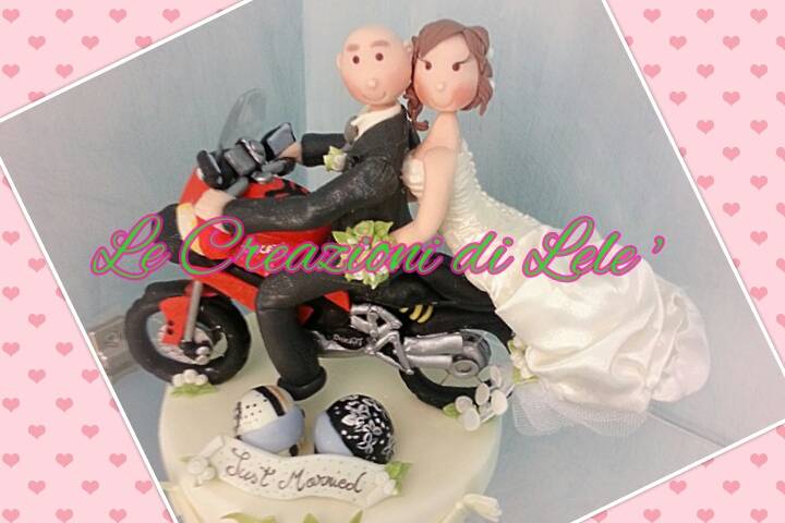 Topper cake moto