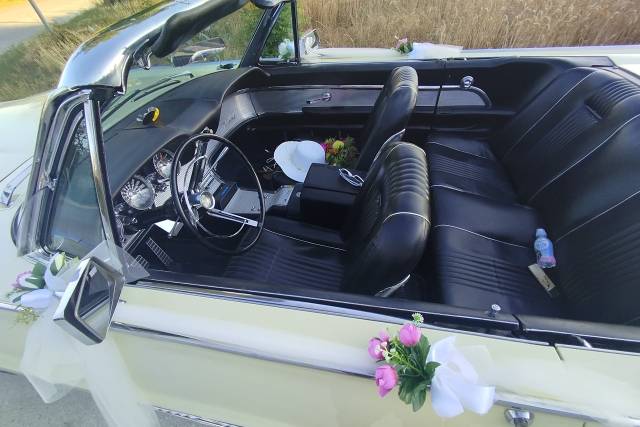 Ford Thunderbird 4 posti comod