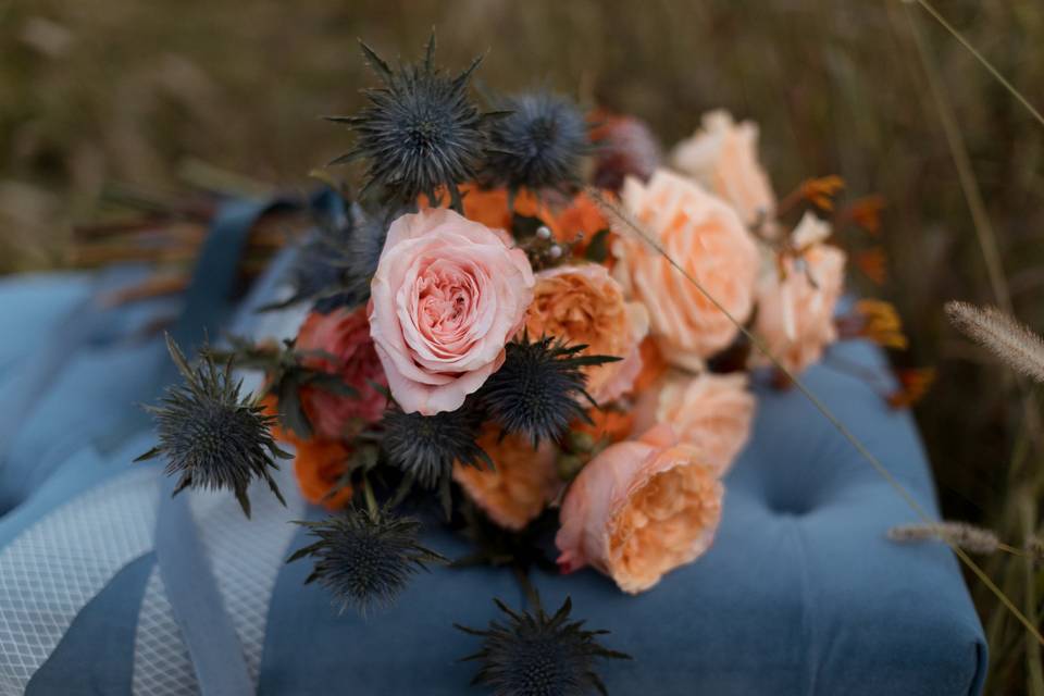 Bouquet-autunno-blu-arancio