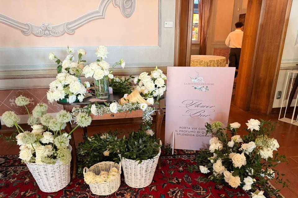 Flower bar