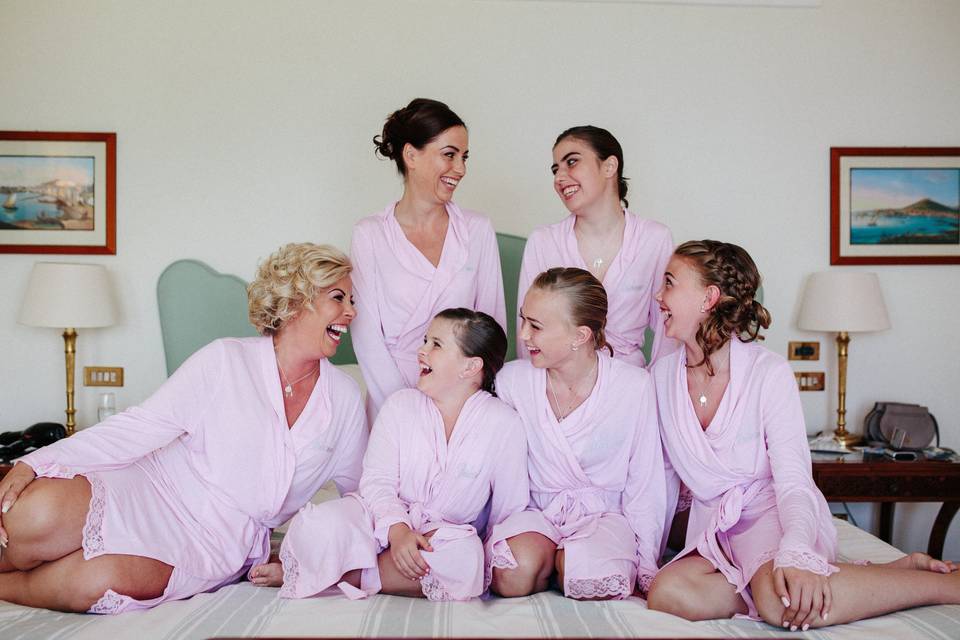 Bridesmaids in Ravello