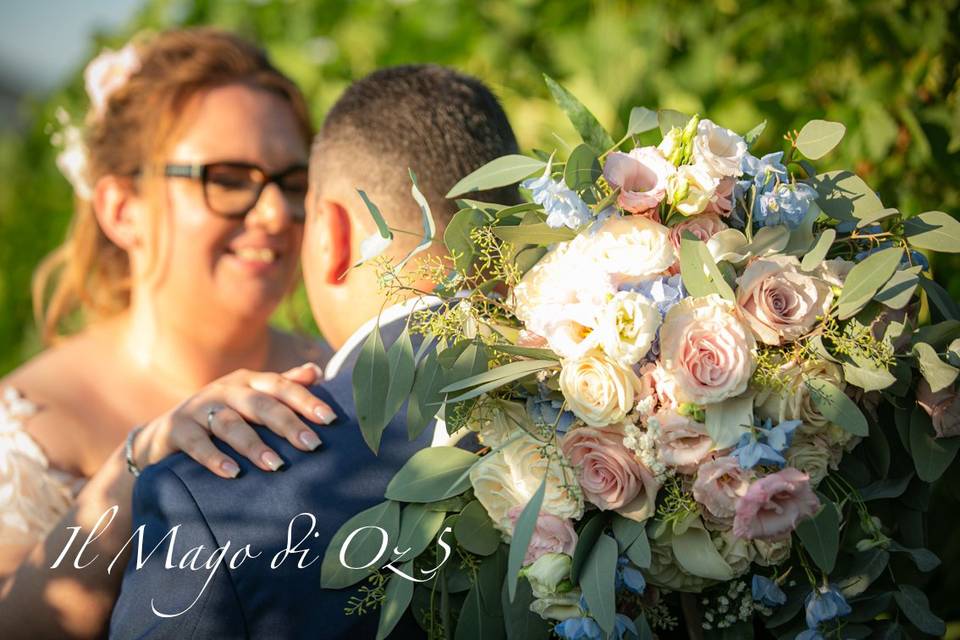 Dietro il bouquet