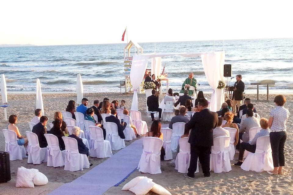 Wedding in spiaggia