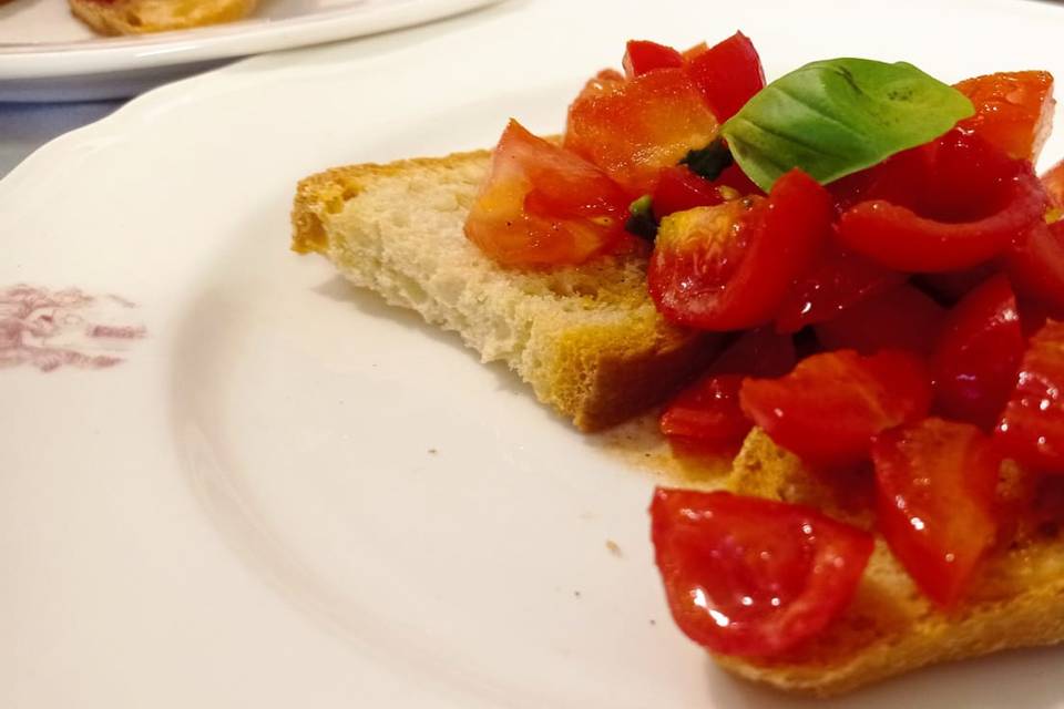 Fettunta al pomodoro