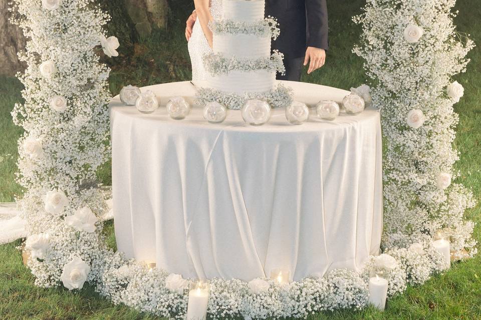 Wedding cake villa sassi