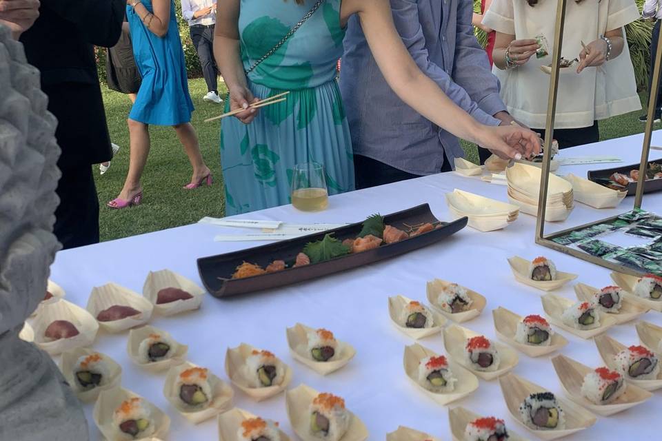 Catering sushi