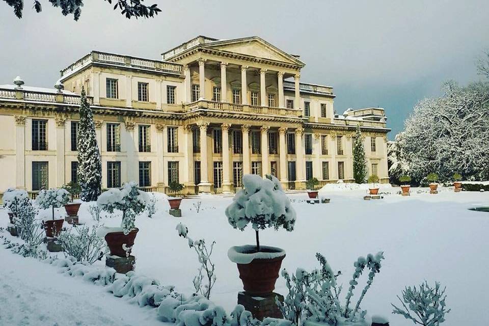 Neve in villa