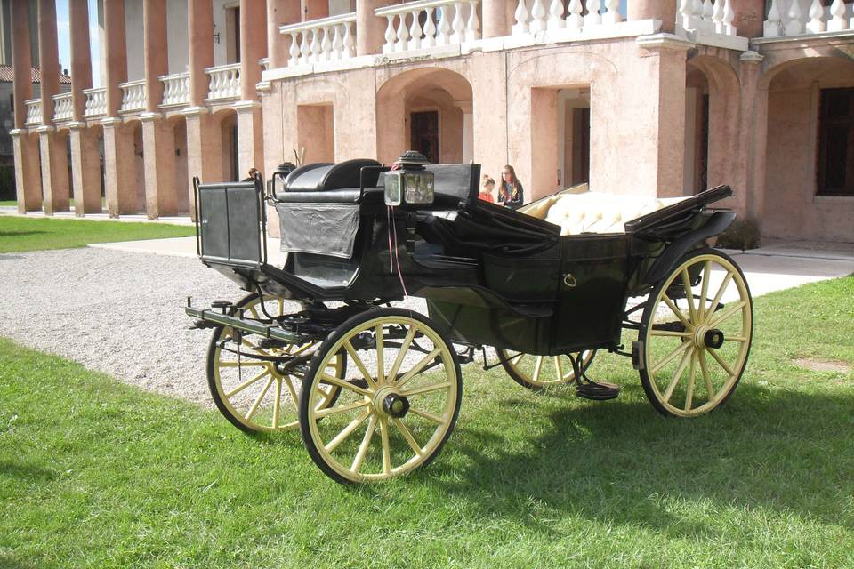 Carrozza chiusa