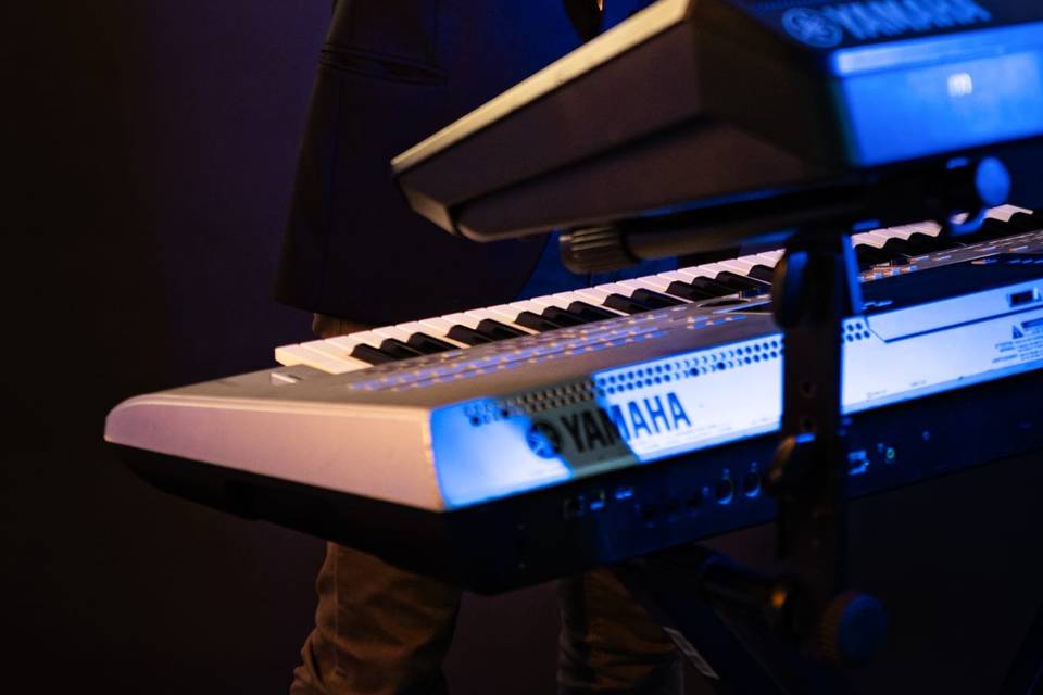 Max Piano