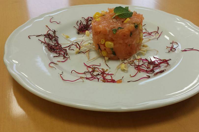 Presentazione Tartare Salmone