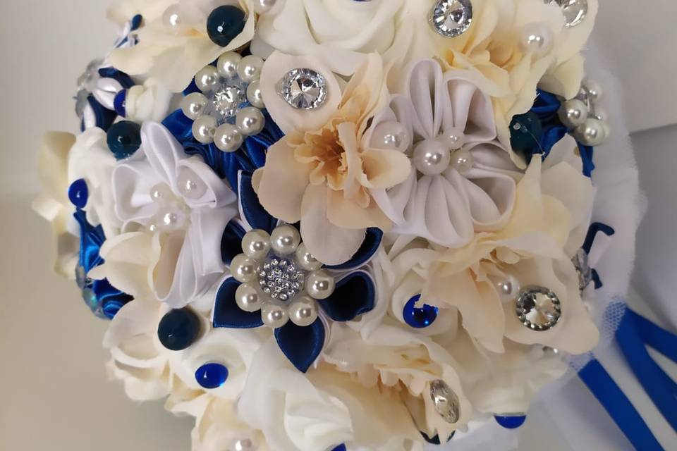 Bouquet bianco e blu