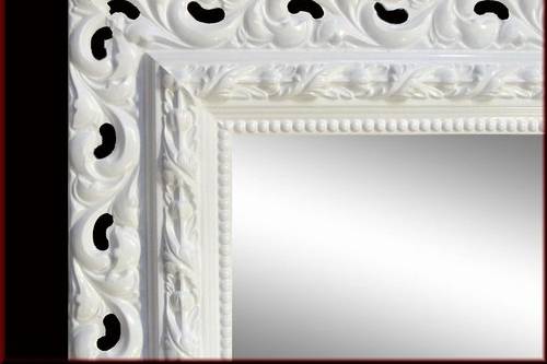 Cornice traforata bianco