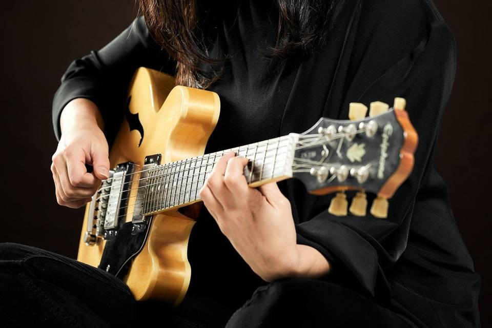 Giulia, chitarra acustica