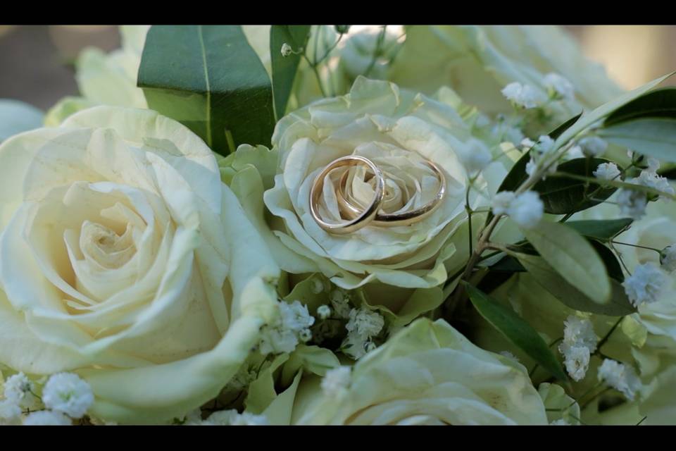 Bouquet e fedi