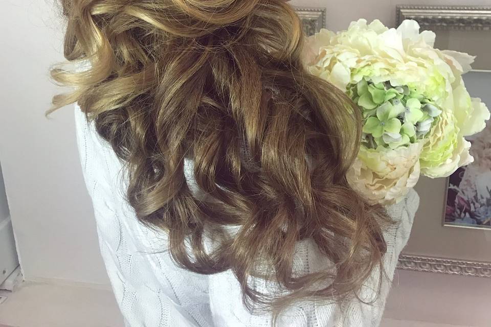 Hair style for the bride