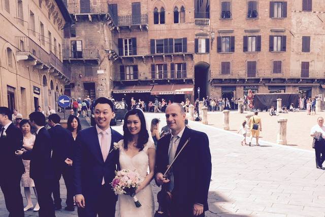 In piazza del Campo a Siena.