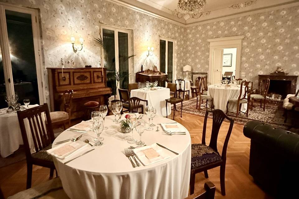 Interno