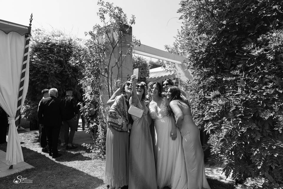 Con le amiche