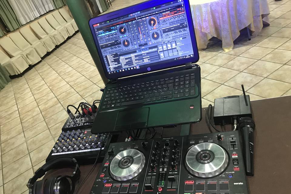 Allestimento Dj Set