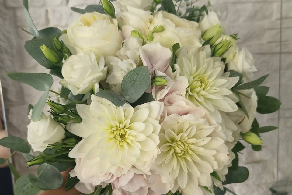 Flowers bouquet