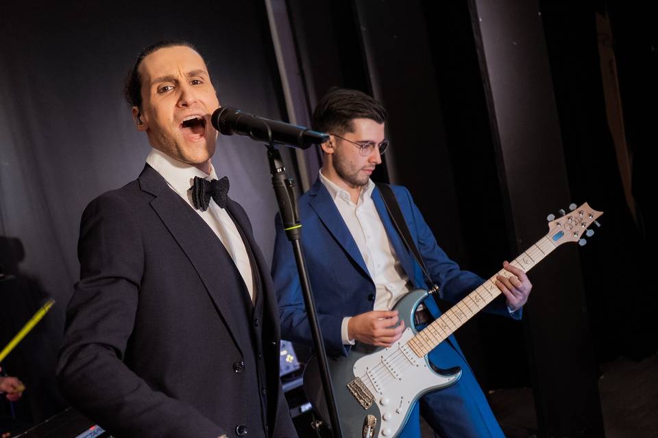 AG Pop Band