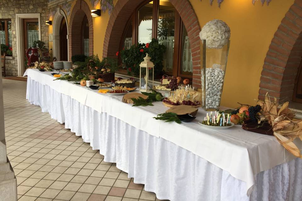 Aperitivo in terrazza