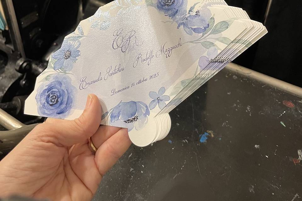 Ventaglio fiori blu