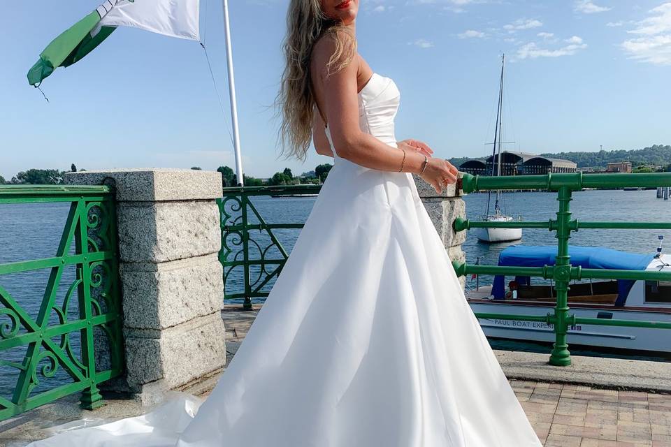 Abito da sposa in mikado