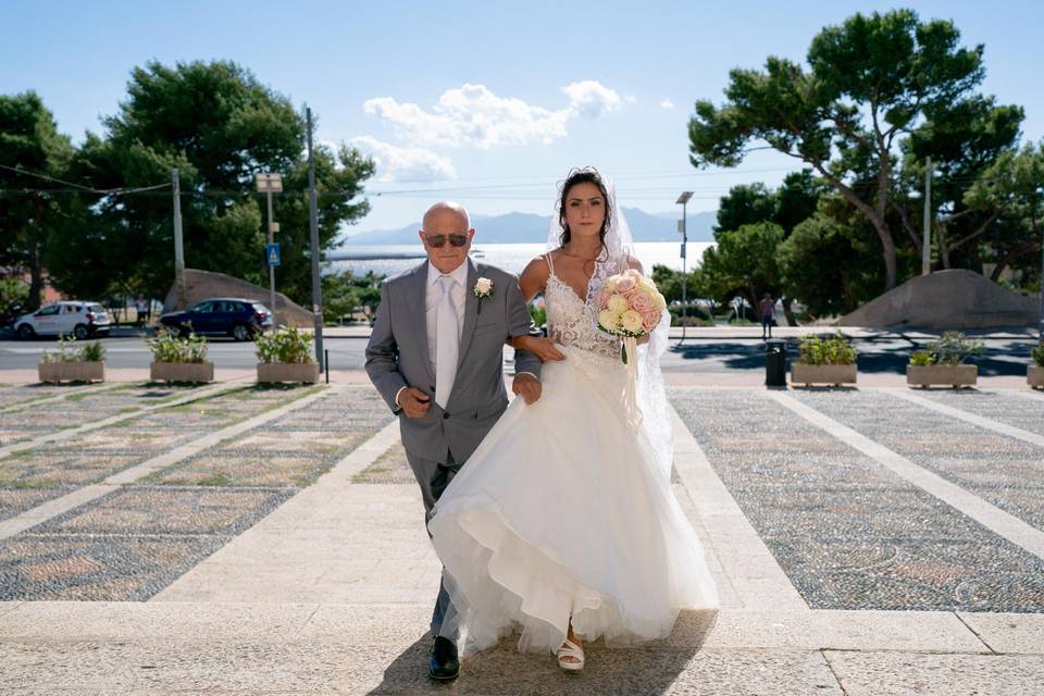 Arrivo sposa con genitore