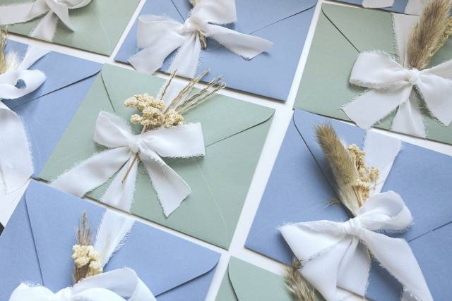Buste verdi e azzurre