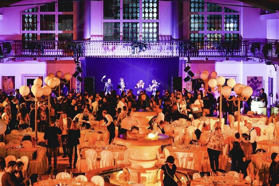 Disco Theater