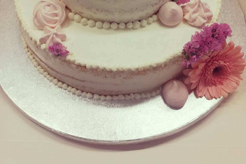 Naked cake