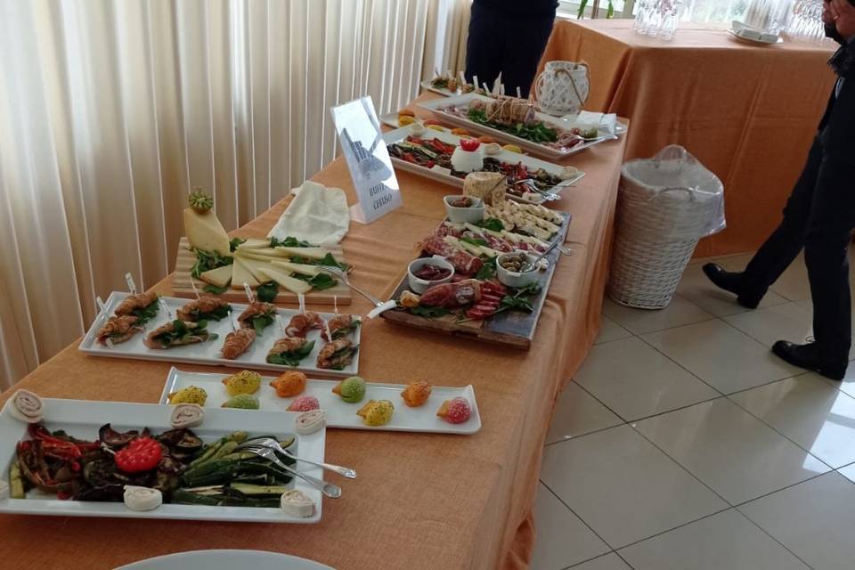 Buffet di antipasti