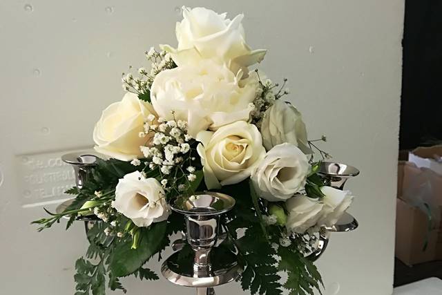 Candelabri con fiori