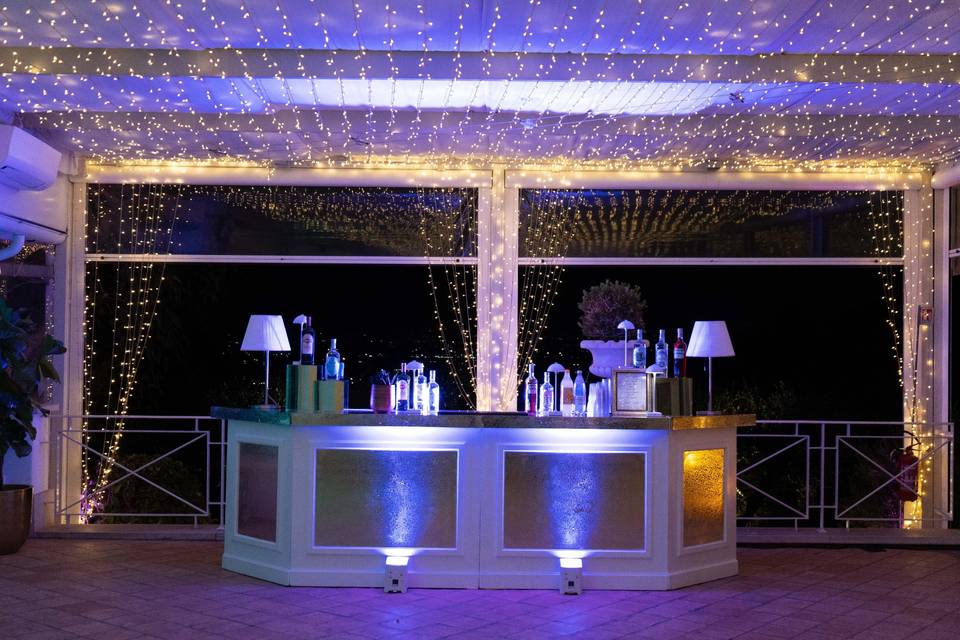 Open bar