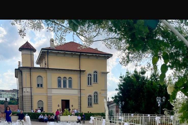 Rito civile lato piscina