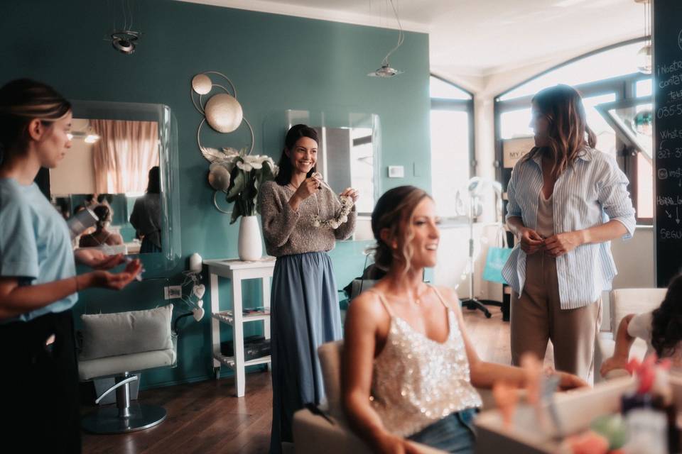 Hair spa time to bride